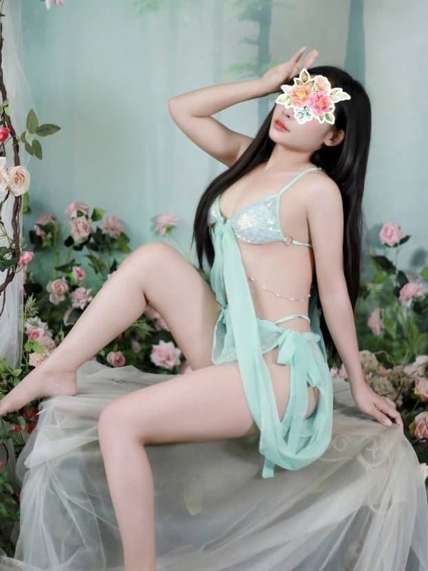 Thiên Kim Gái Gọi Huyện Quỳnh Nhai Nóng Bỏng Tay Bú Mút Thôi Đã Phê Đến Não 3 1294737