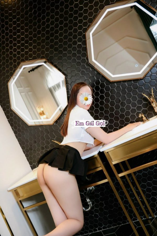 Bảo Anh Gái Gọi Đồng Nai Gái Xinh Chiều Khách Làm Tình Siêu Dâm 17 420538 600x901 1