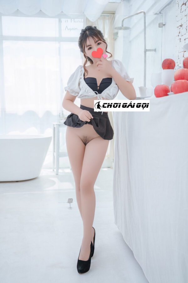 Tuyết Nhung Nét Đẹp Trẻ Trung Body Rất chuẩn 5 re up tuyet nhung net dep tre trung body rat chuan 1497653 original 600x901 1